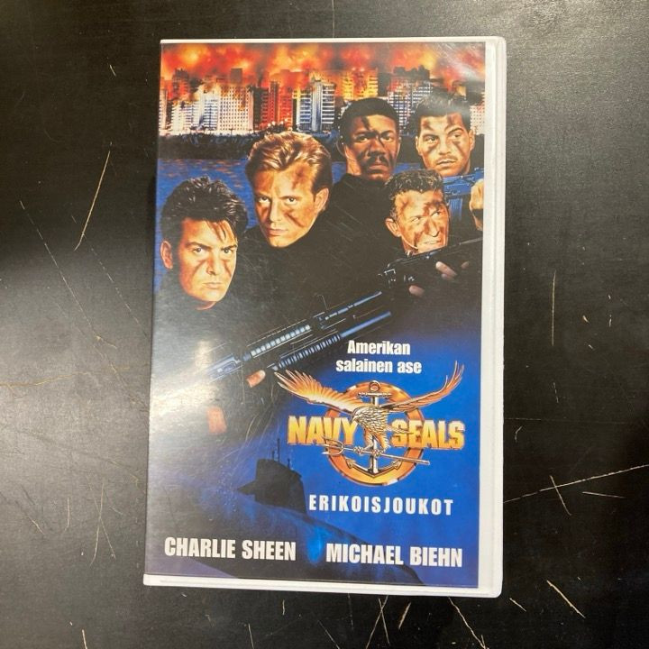 Navy Seals - erikoisjoukot VHS (VG+/M-) -toiminta-